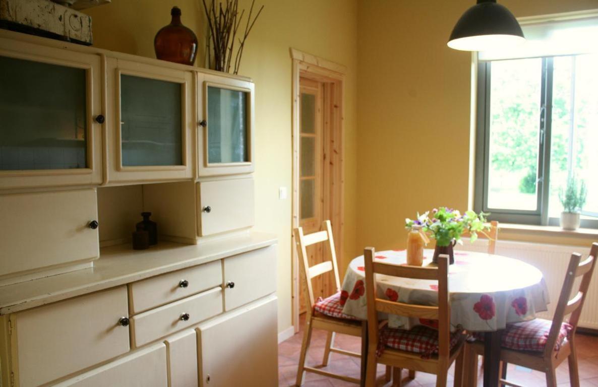 Apartamento Forsthof Niendorf Teterow Habitación foto